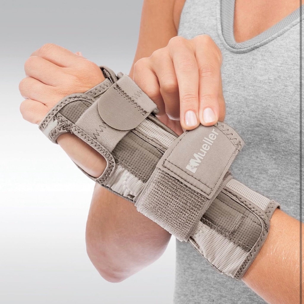 Mueller Wrist Brace Mueller Wrist Brace